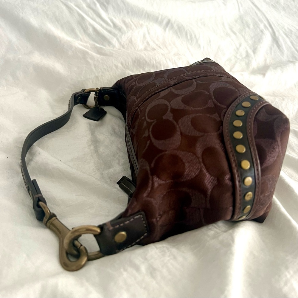 👑✅PRICE FIRM✅ Coach Brown Signature Mini Shoulder Bag with Leather Trim & studs - Picture 3 of 17